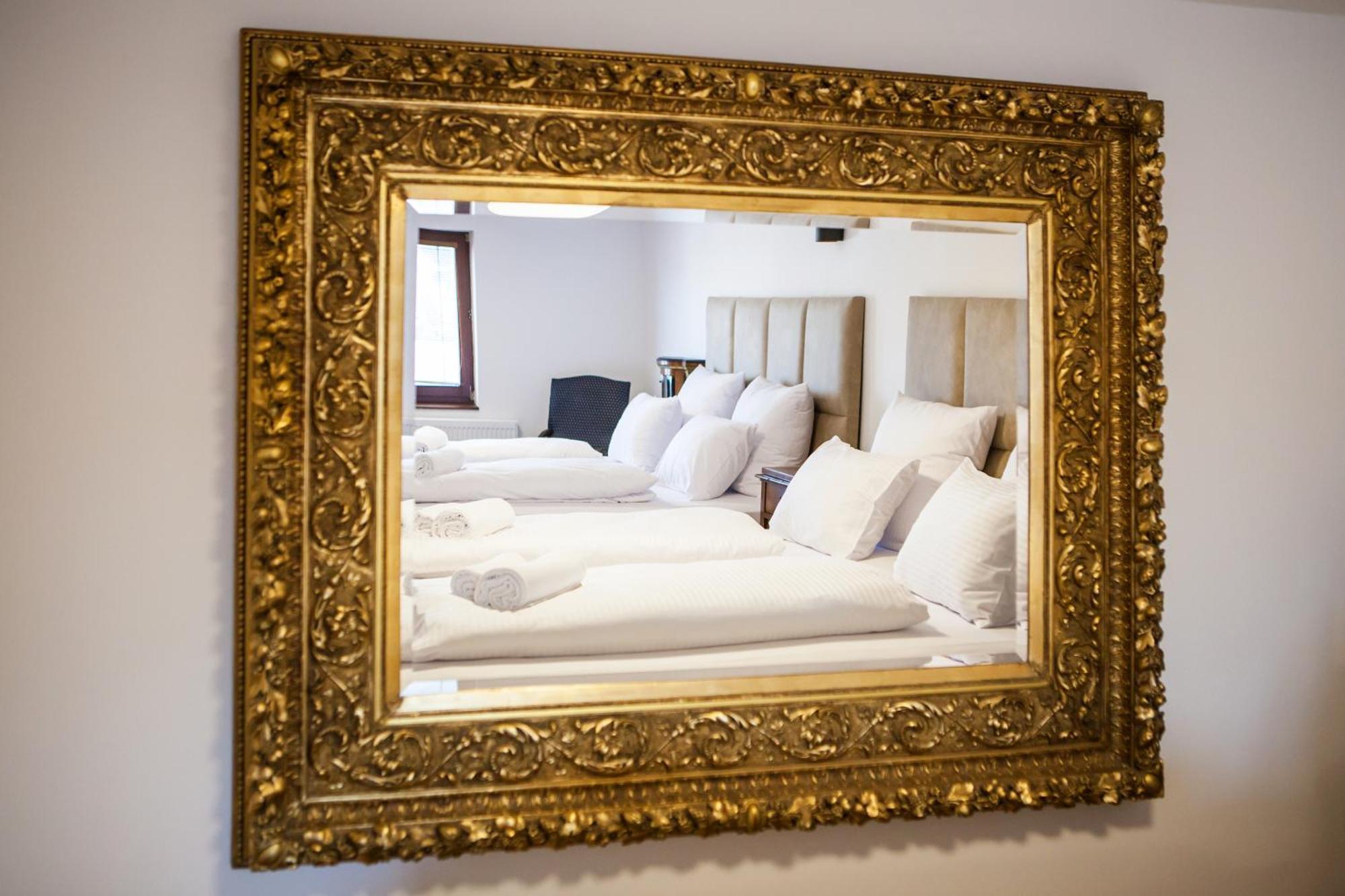 Brezno Central Apartments Екстер'єр фото