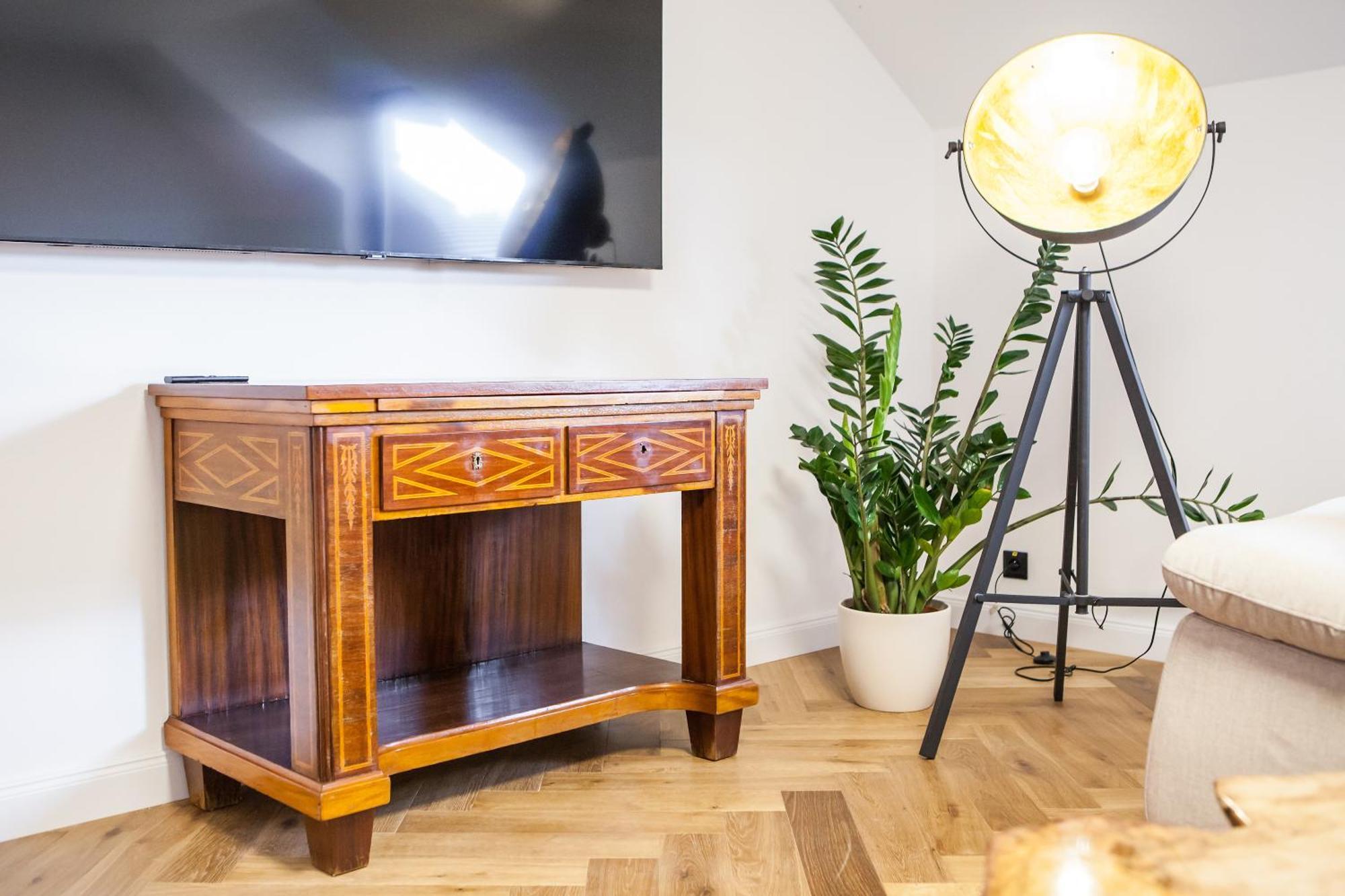 Brezno Central Apartments Екстер'єр фото